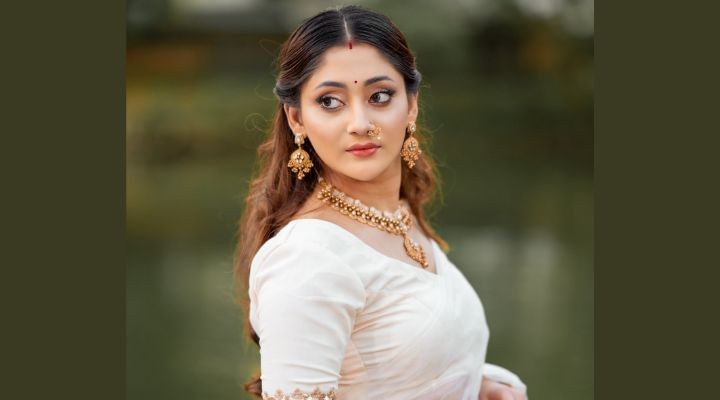 আসছে পূজা’র ‘দম’